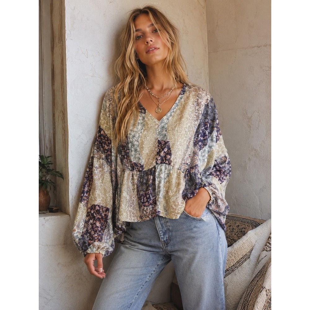 Daytrip Womens Patchwork Floral Paisley Boho V-Neck Balloon Sleeve Peplum Blouse